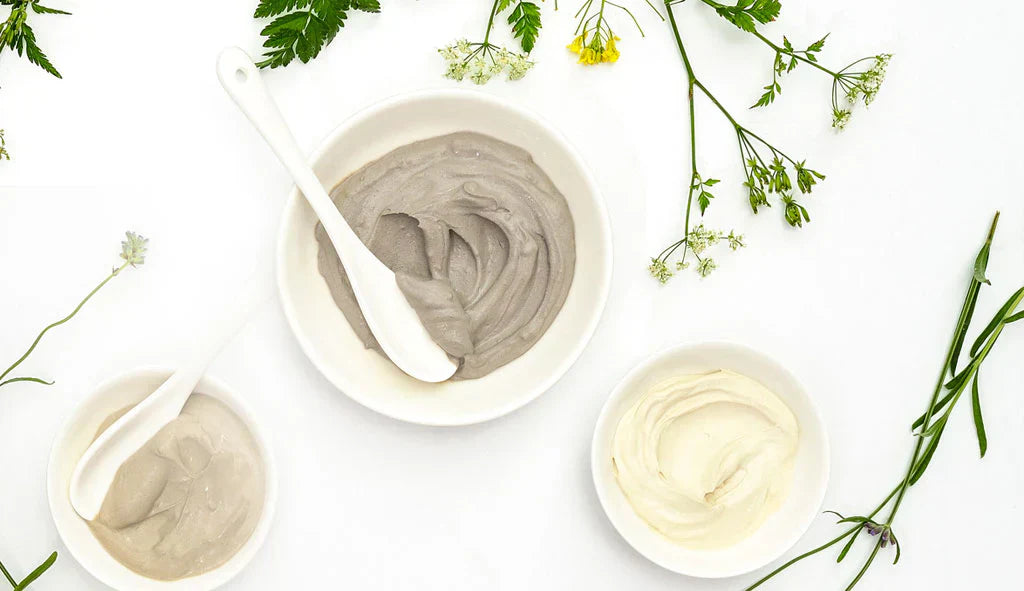 Aloe Vera Mask To Help Skin Whitening