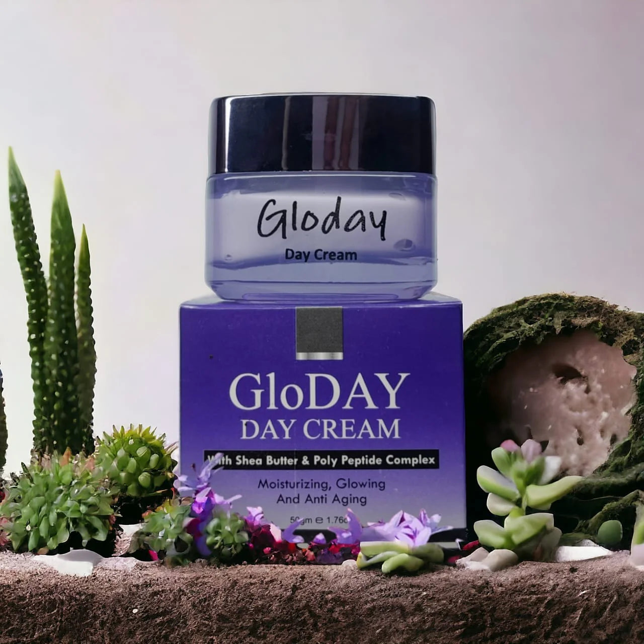 GloDAY Day Cream – Brightening, Anti-Aging & SPF 20