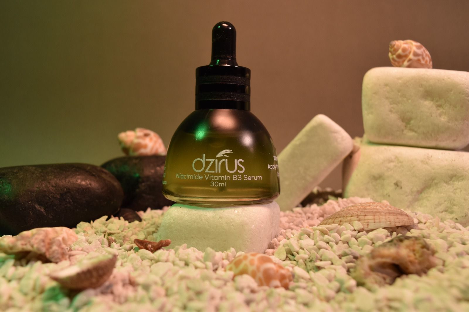 Dzirus Niacinamide Serum 10% โ Fights Acne, Minimizes Pores & Balances Oil | 30ml