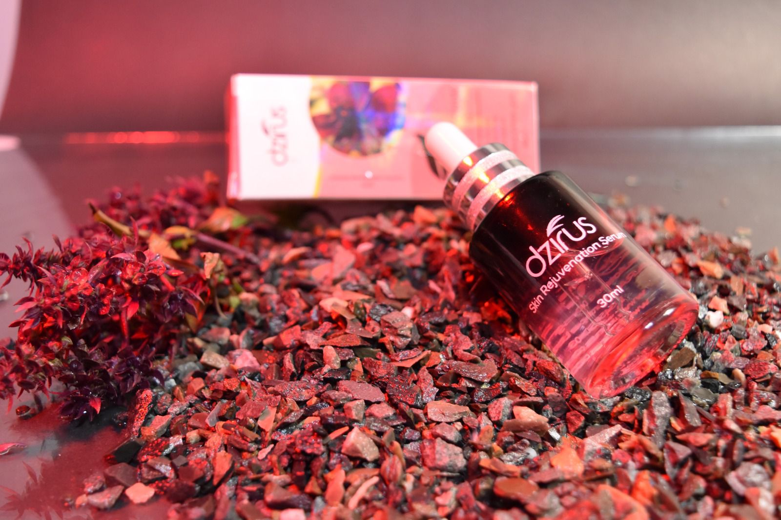 Skin Rejuvenation Serum with Cosmos Flower & Willow Bark โ Brightens & Hydrates